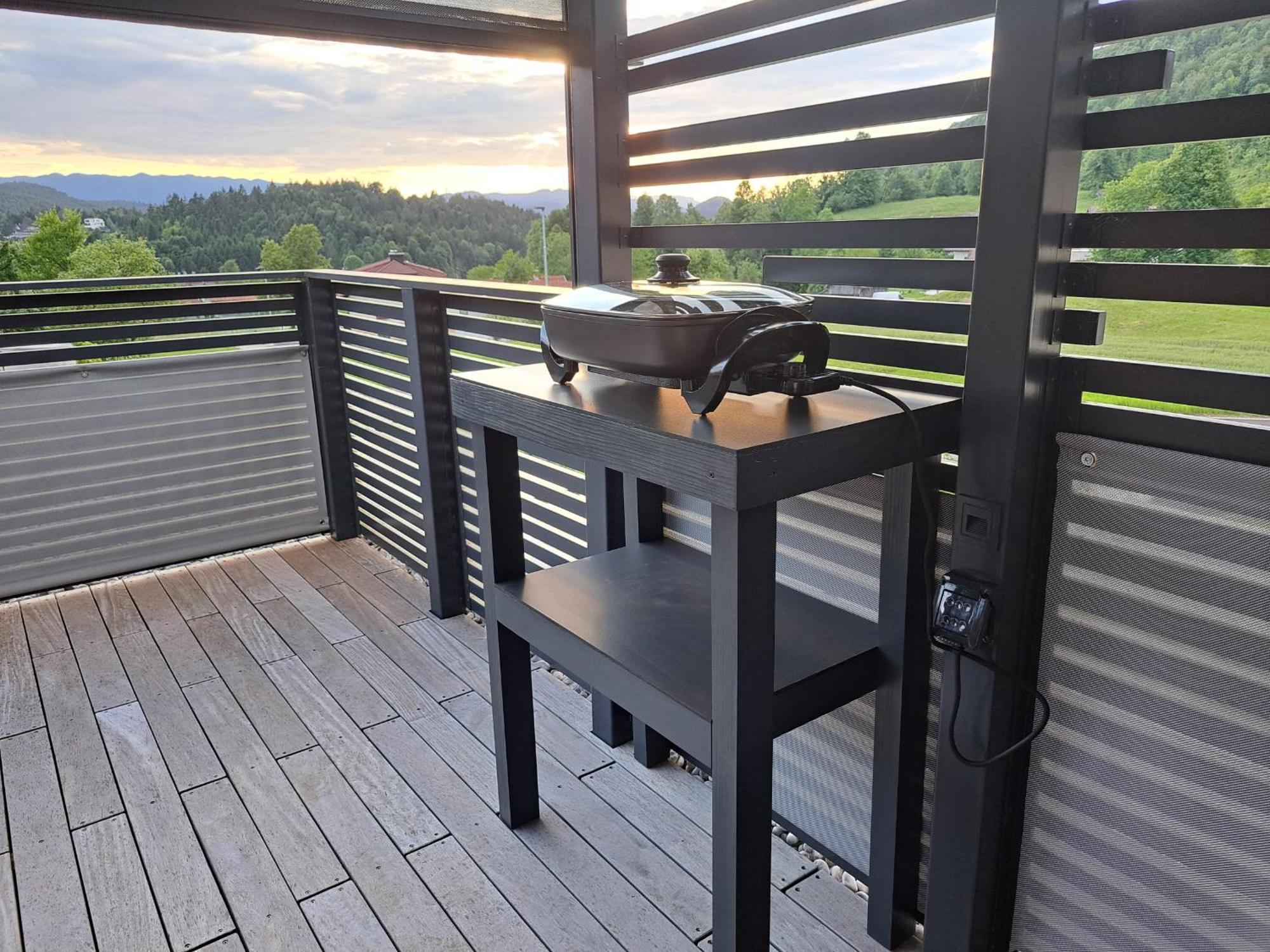 S&B'S Retreat Apartment Godovic Exterior foto