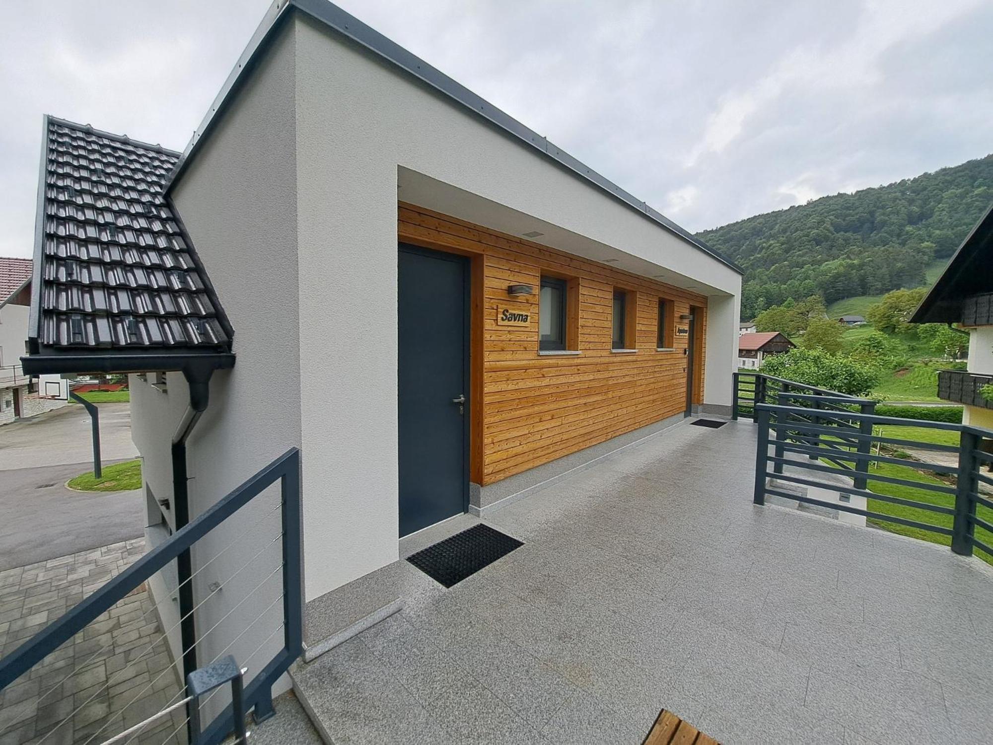 S&B'S Retreat Apartment Godovic Exterior foto